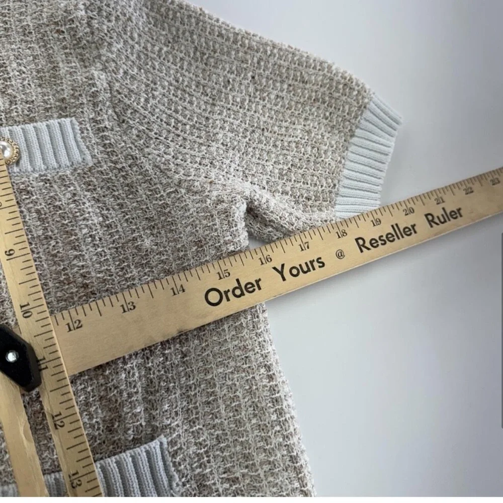 EUC • Urban Revivo Sweater - Picture 7 of 8